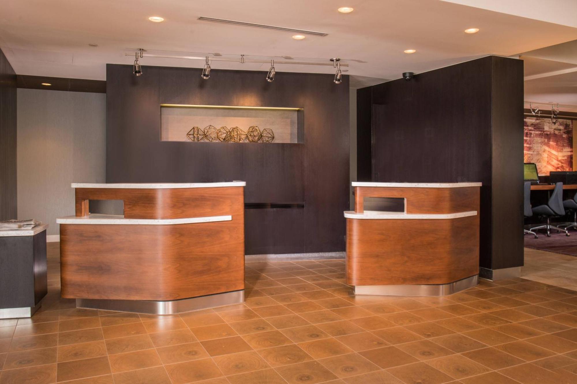 Courtyard By Marriott Fairfax Fair Oaks Hotel Ngoại thất bức ảnh