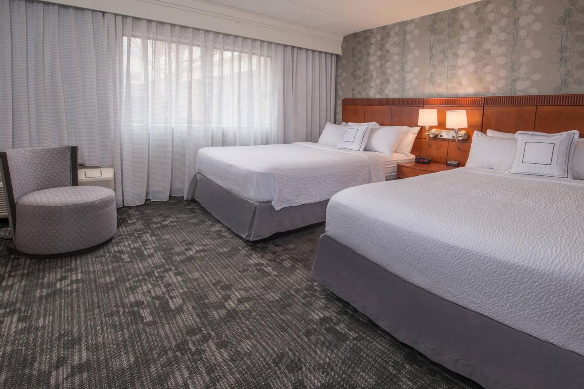 Courtyard By Marriott Fairfax Fair Oaks Hotel Ngoại thất bức ảnh