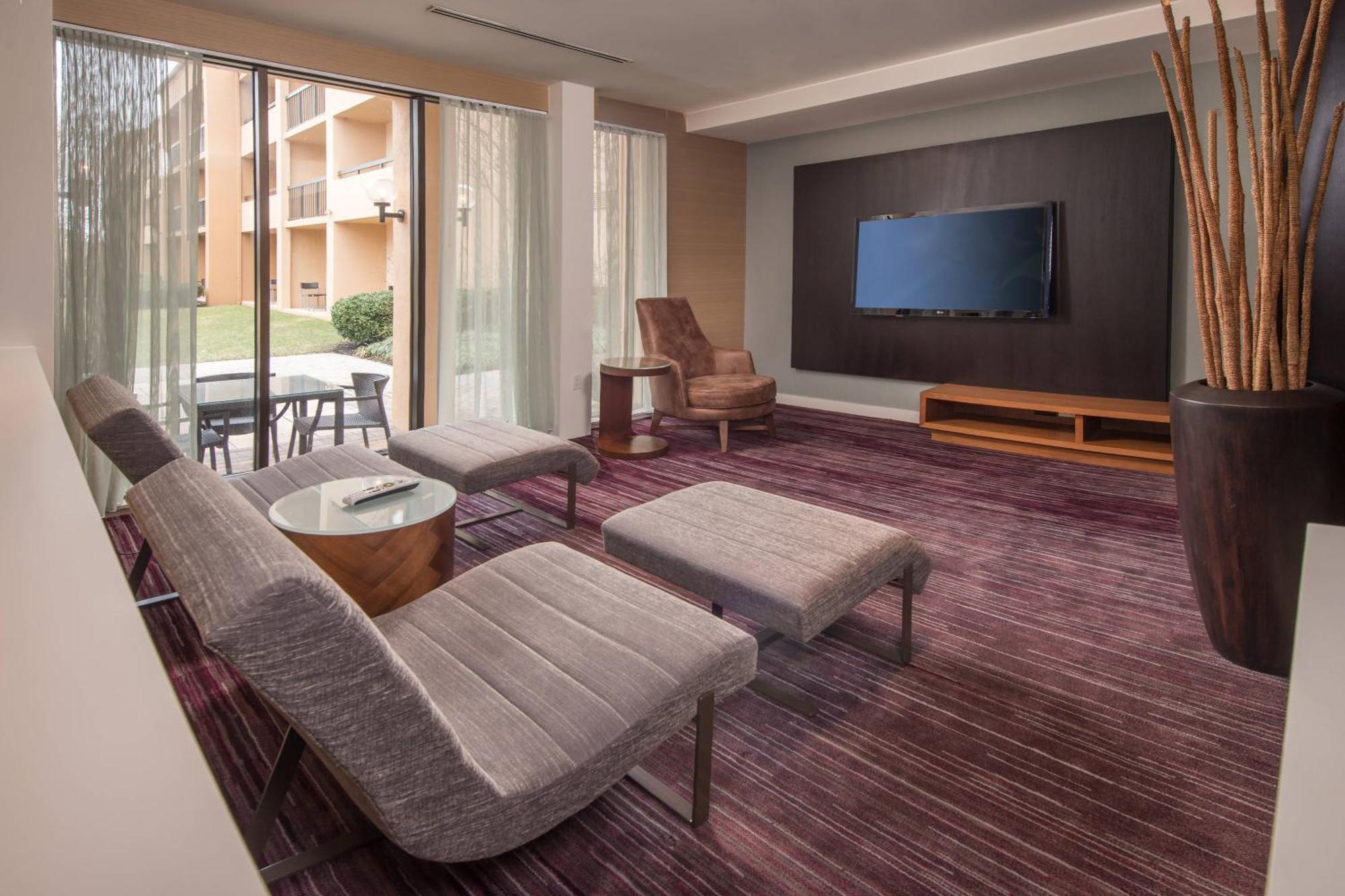 Courtyard By Marriott Fairfax Fair Oaks Hotel Ngoại thất bức ảnh