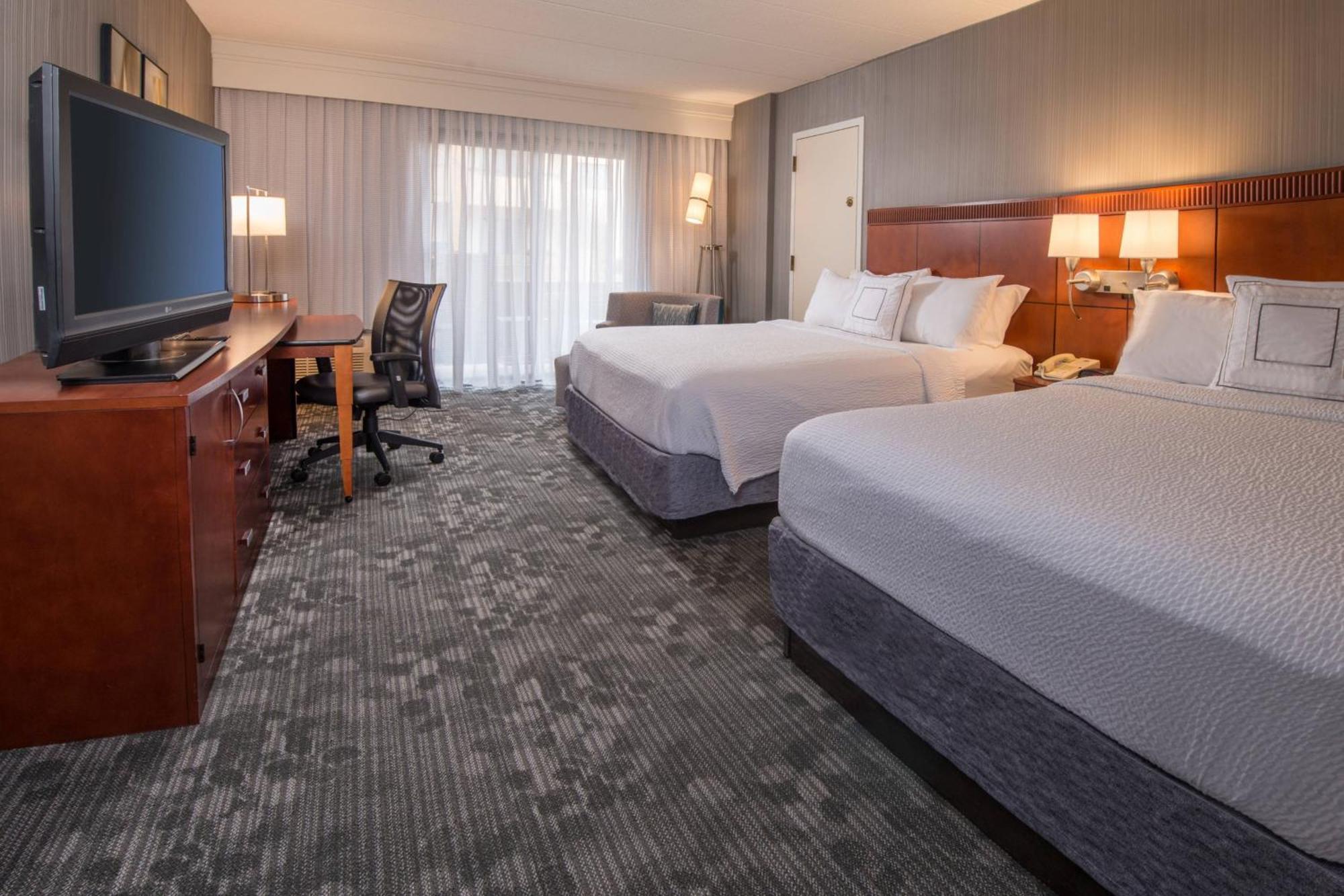 Courtyard By Marriott Fairfax Fair Oaks Hotel Ngoại thất bức ảnh