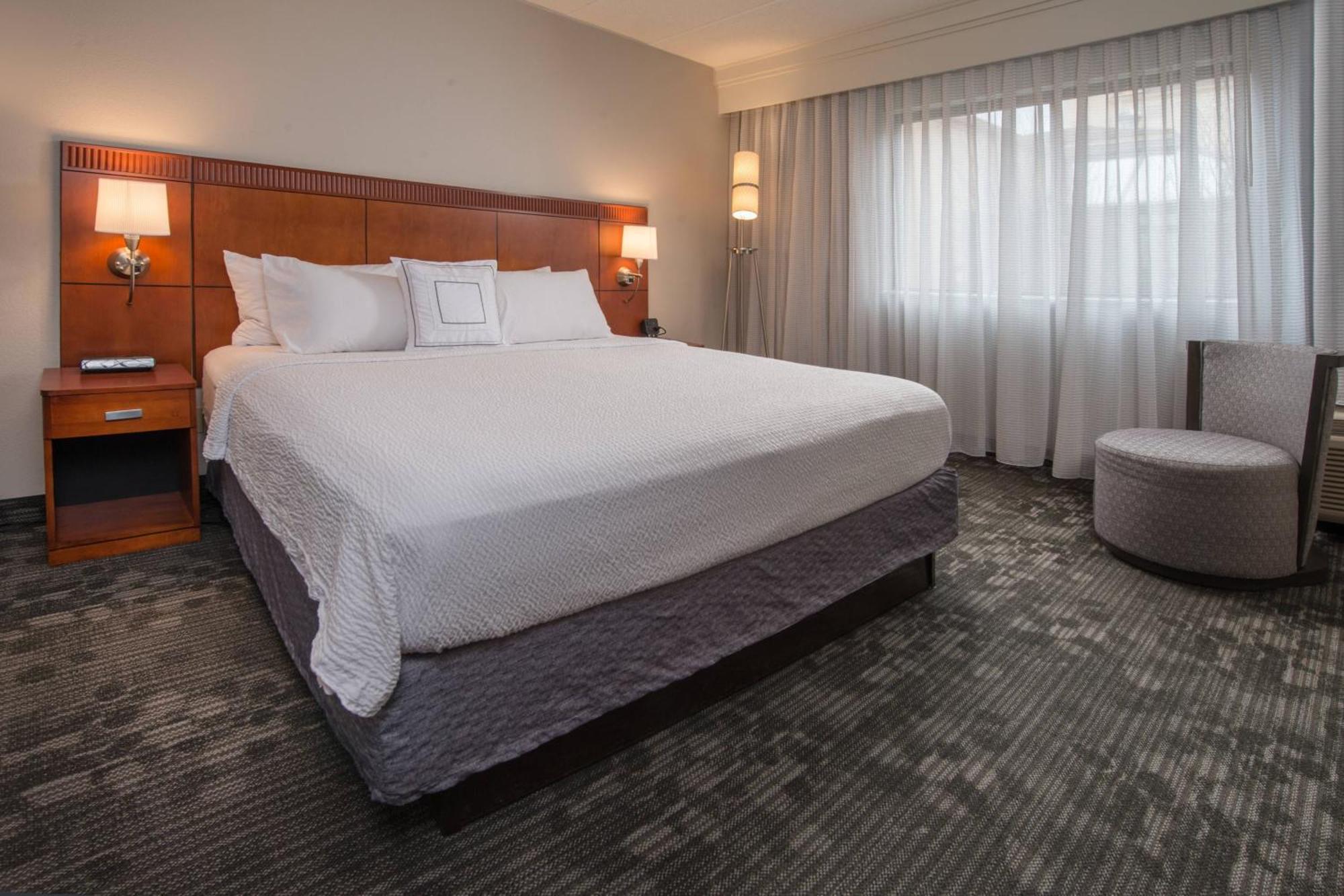 Courtyard By Marriott Fairfax Fair Oaks Hotel Ngoại thất bức ảnh