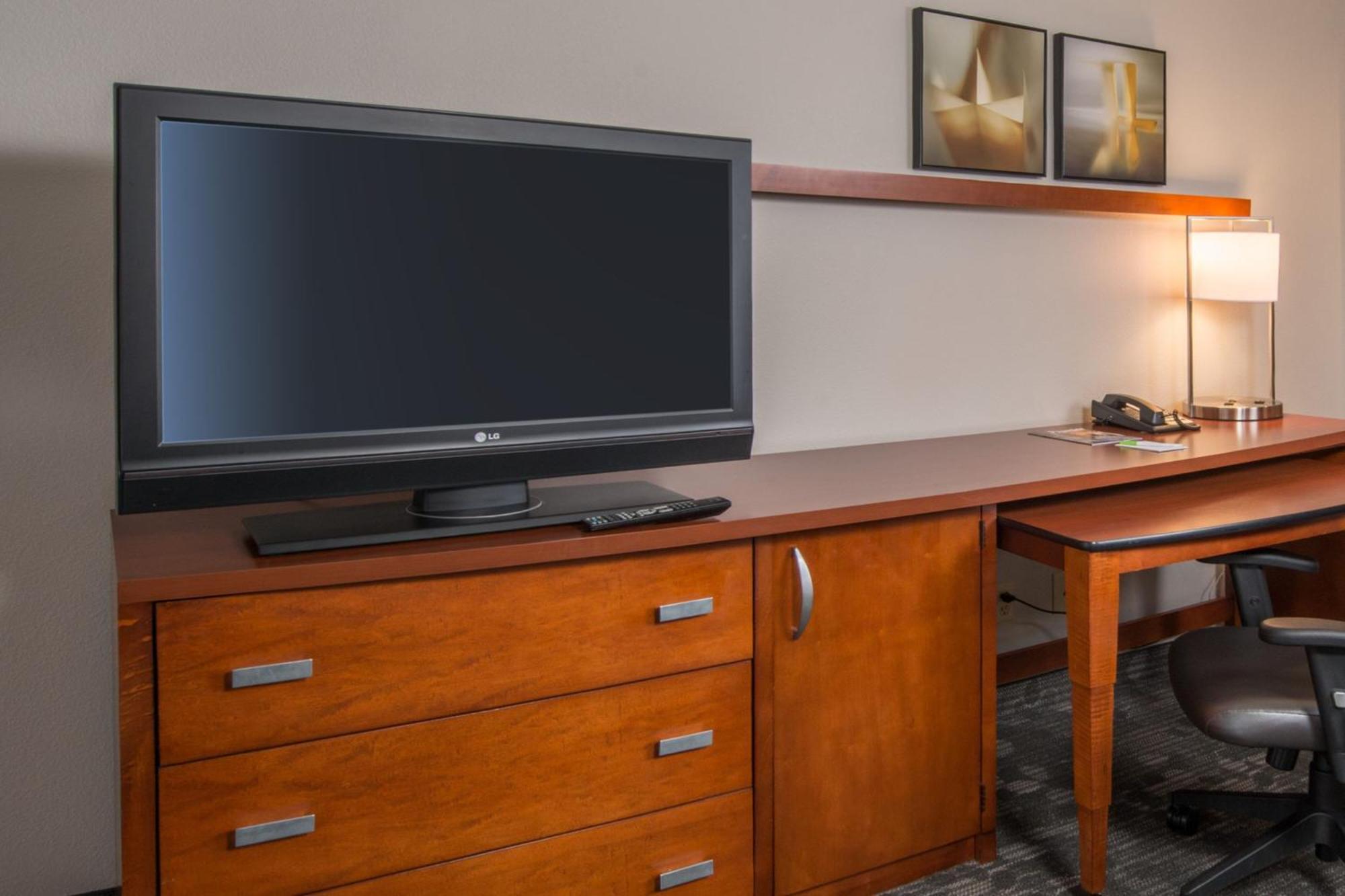 Courtyard By Marriott Fairfax Fair Oaks Hotel Ngoại thất bức ảnh